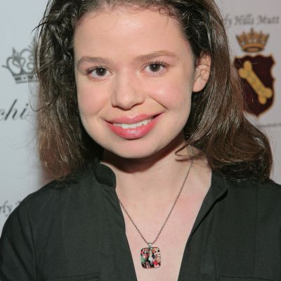 Stacey Dillsen in the series iCarly.