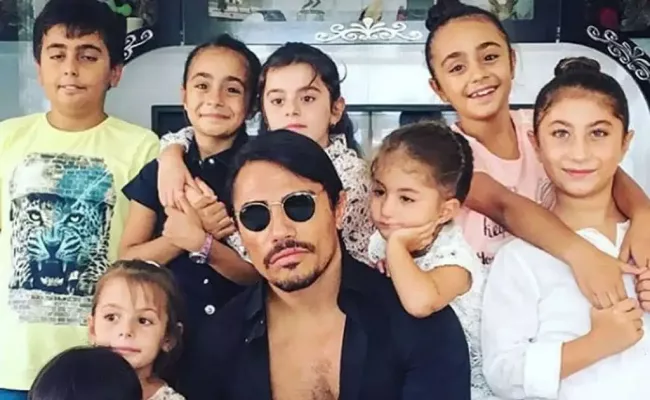 Salt Bae shared a mysterious picture with nine kids. (Source: LADbible)