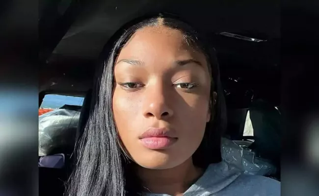 Megan Thee Stallion’s no makeup look. (Image Source: People)