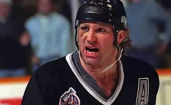 Marty Mcsorley during his game (source: laxsportsnation)