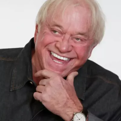 The astonishing weight loss of famed comic James Gregory has astonished the public. His supporters all over the world are concerned