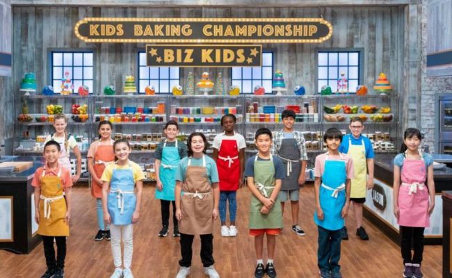 Sohan Jhaveri with other participators in Kids Baking Championship season 11. (Image Source: Food Network)
