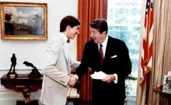 Ron Reagan with his father Ronald Reagan. (Source: The Guardian)