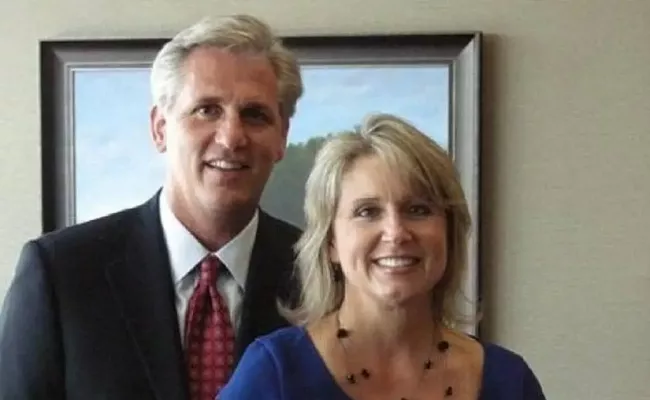 A picture of Kevin McCarthy and Renee Ellmers (Source: indyweek.com)
